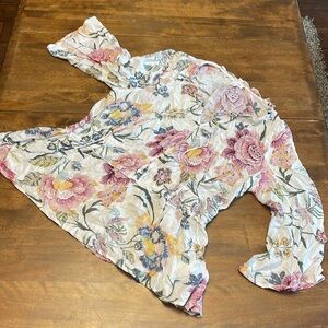 🌸Tribal Jeans floral blouse with 3/4 sleeves